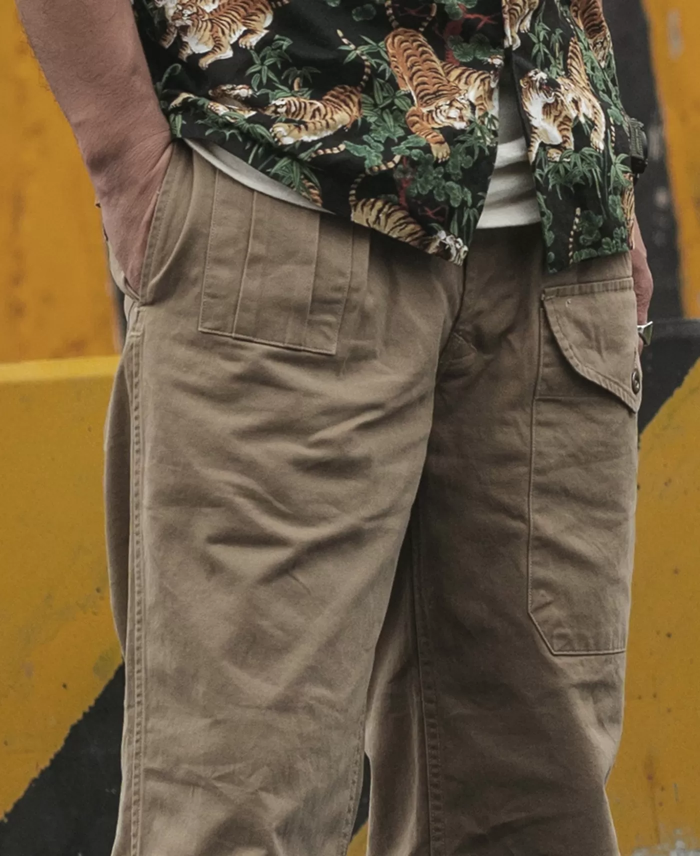 british_army_kd__jg_gurkha_bermuda_pants__khaki_5.webp Hot 1943 British Army KD & JG Gurkha Bermuda Pants - Pants & Trousers
