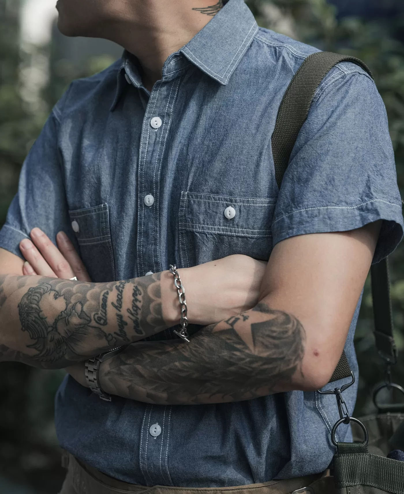 chambray_short_sleeve_work_shirt_4.webp Hot Chambray Short Sleeve Work Shirt Short Sleeve Shirts