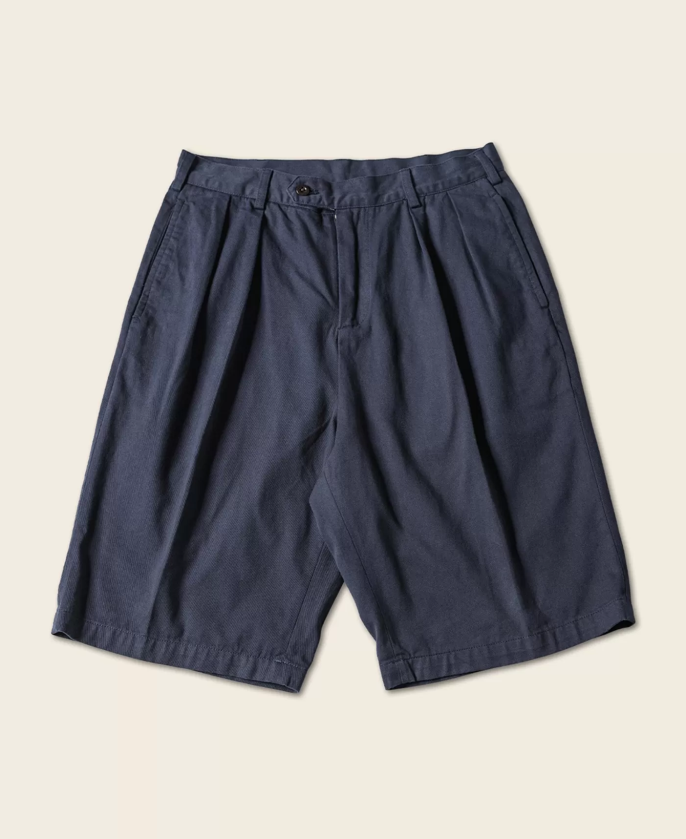 Cheap Classic Straight Leg Double Pleated Shorts - Shorts