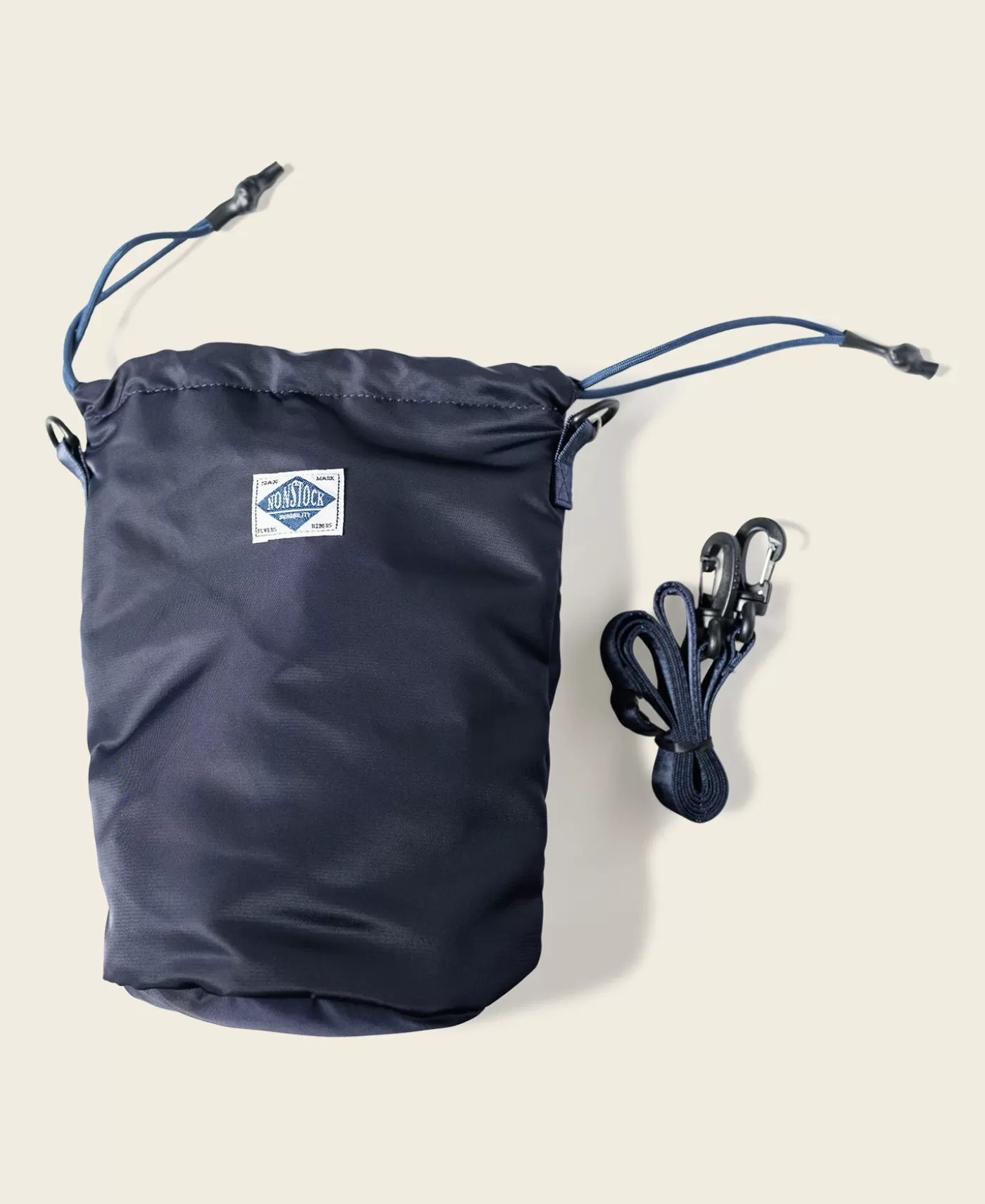 Fashion Climbing Chalk Nylon Bag - Bags & Luggage