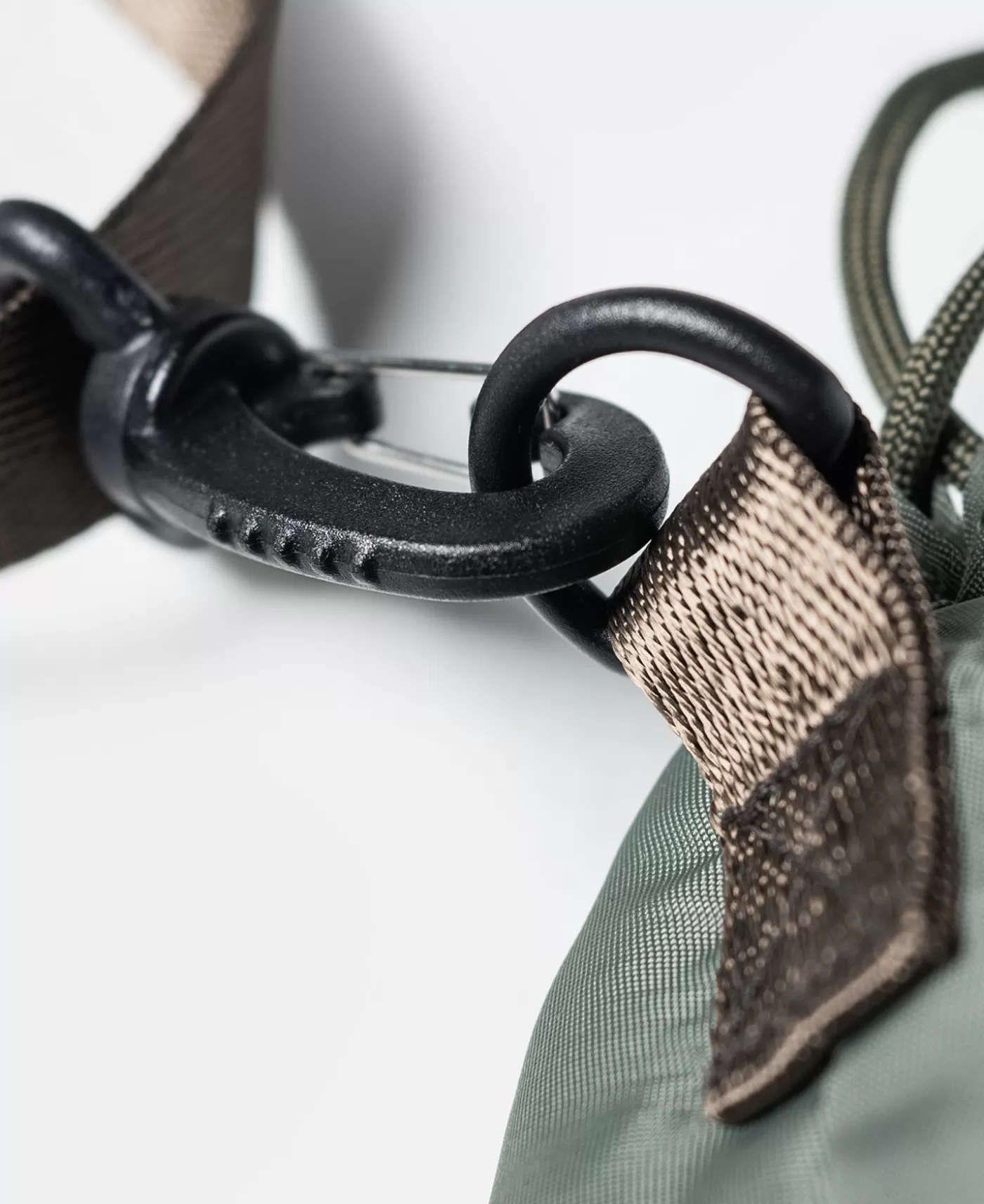 climbing_chalk_nylon_bag__olive_6.webp Flash Sale Climbing Chalk Nylon Bag - Bags & Luggage