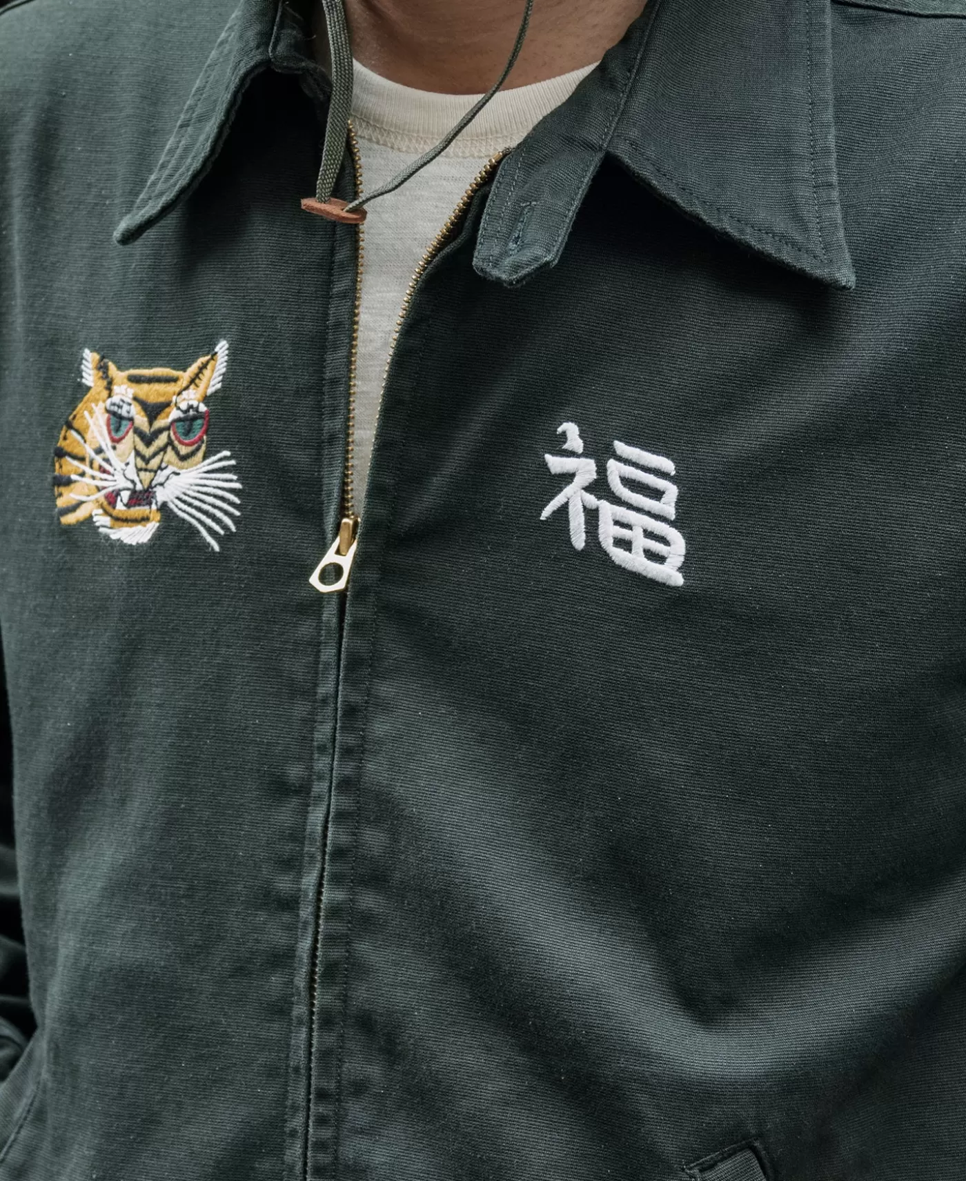 fox_embroidery_vietnam_souvenir_jacket_5.webp Sale Fox Embroidery Vietnam Souvenir Jacket Jackets & Coats