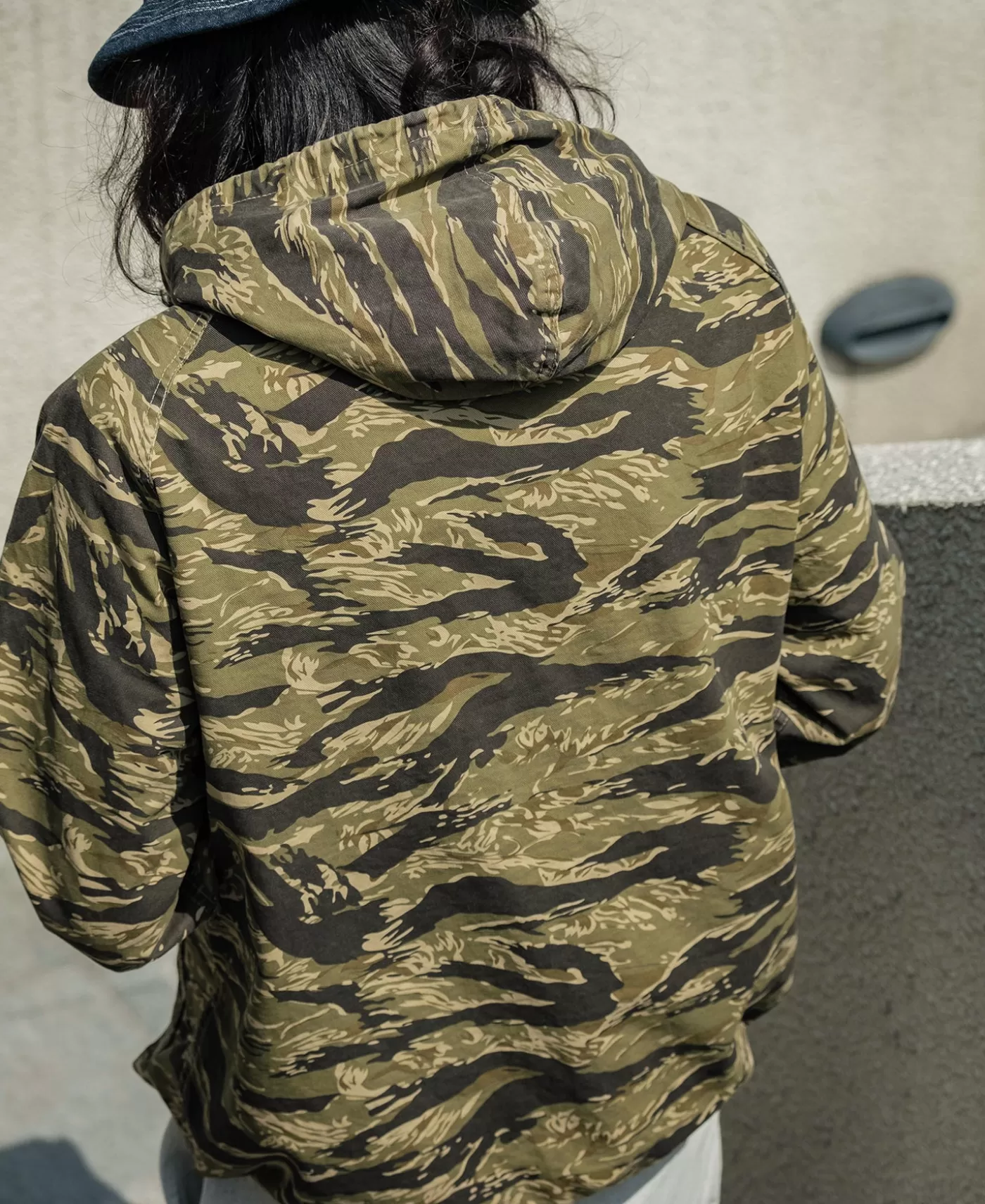 golden_tiger_camo_smock_6.webp Online Golden Tiger Smock Jackets & Coats