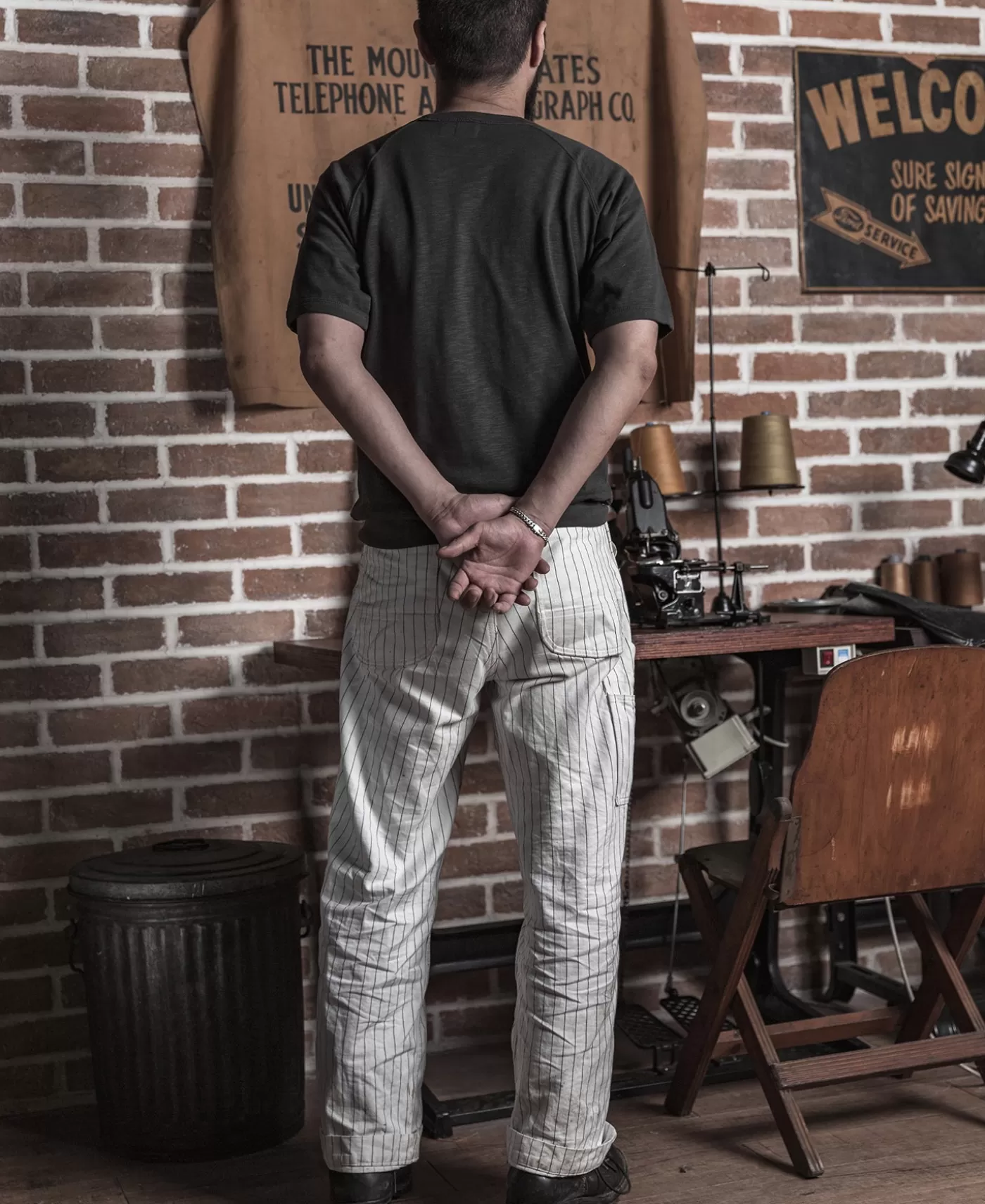 heavy_duty_boxer_physical_training_tshirt__black_6.webp Clearance Heavy Duty Boxer Physical Training T-Shirt - Short Sleeve T-Shirts | Graphic T-Shirts