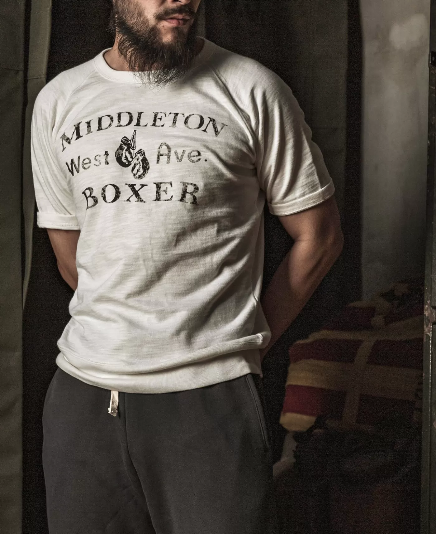 heavy_duty_boxer_physical_training_tshirt__white_5.webp Outlet Heavy Duty Boxer Physical Training T-Shirt - Short Sleeve T-Shirts | Graphic T-Shirts