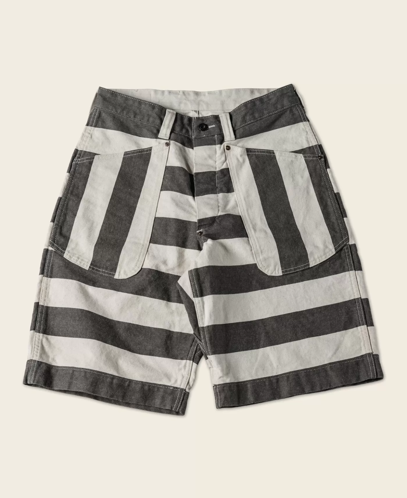Store Heavyweight Wide Striped Prisoner Shorts Shorts