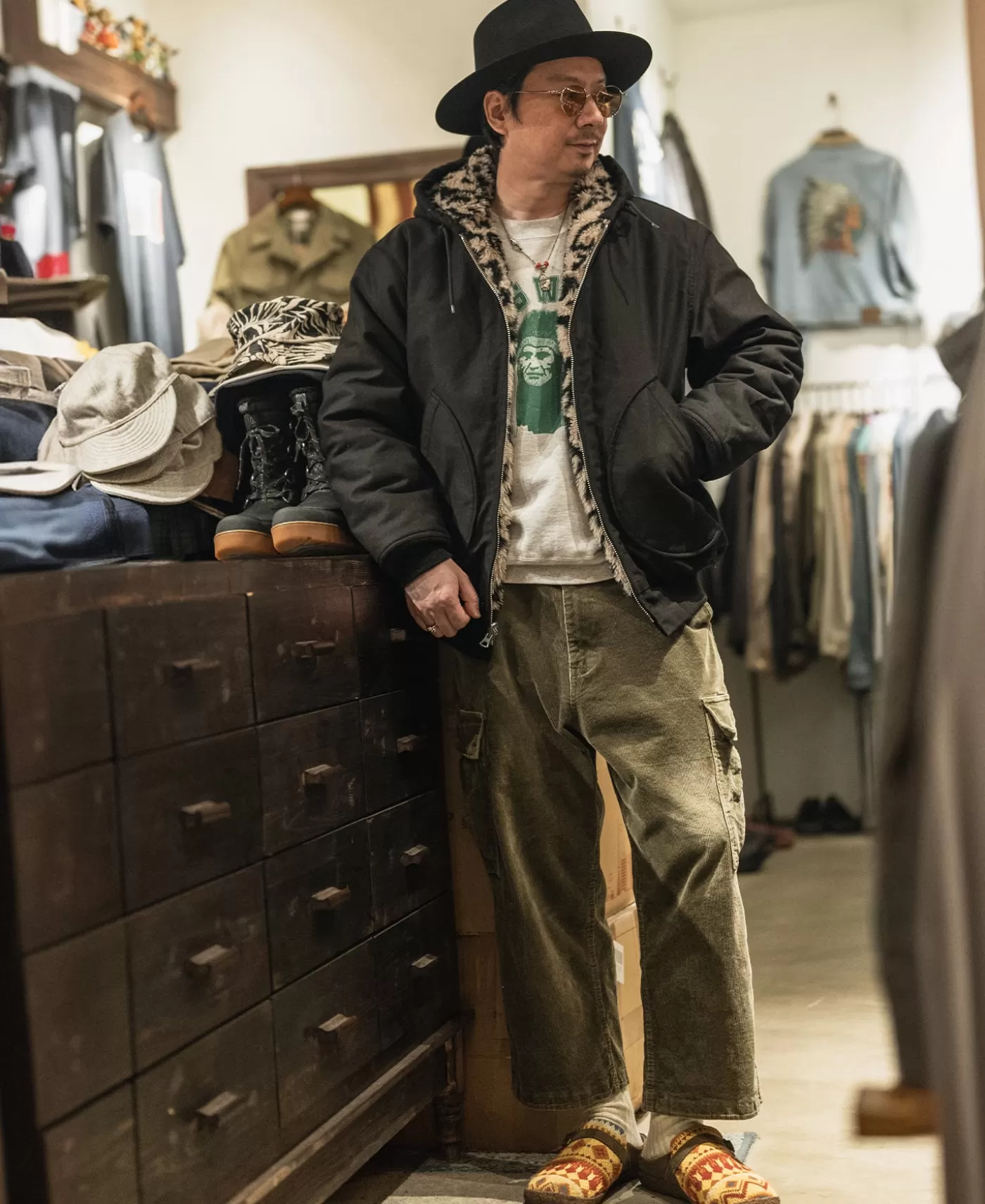 leopard_print_reversible_deck_jacket__black_4.webp Online Leopard Print Reversible Deck Jacket - Jackets & Coats