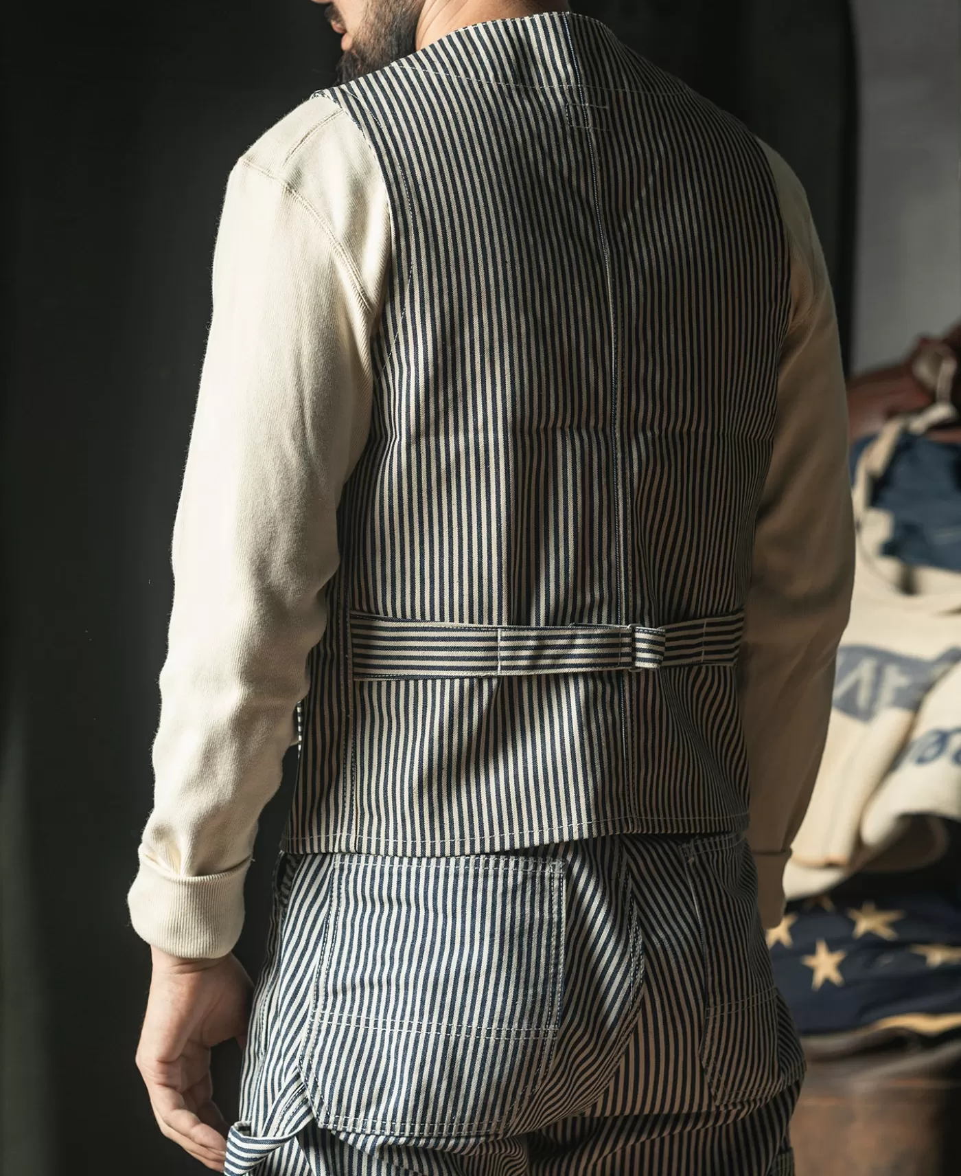 lot__express_stripe_vest_4.webp Cheap Lot 423 Express Stripe Vest Vests