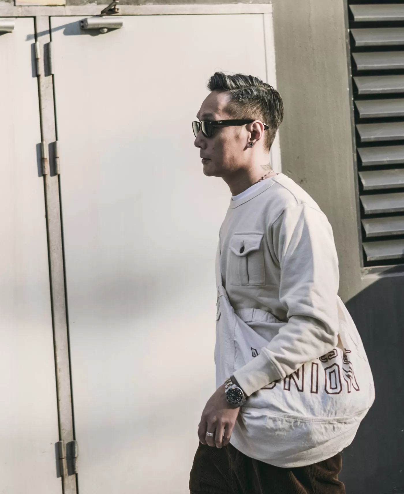 military_pocket_sweatshirt__apricot_4.webp Discount Military Pocket Sweatshirt - Sweatshirts & Hoodies