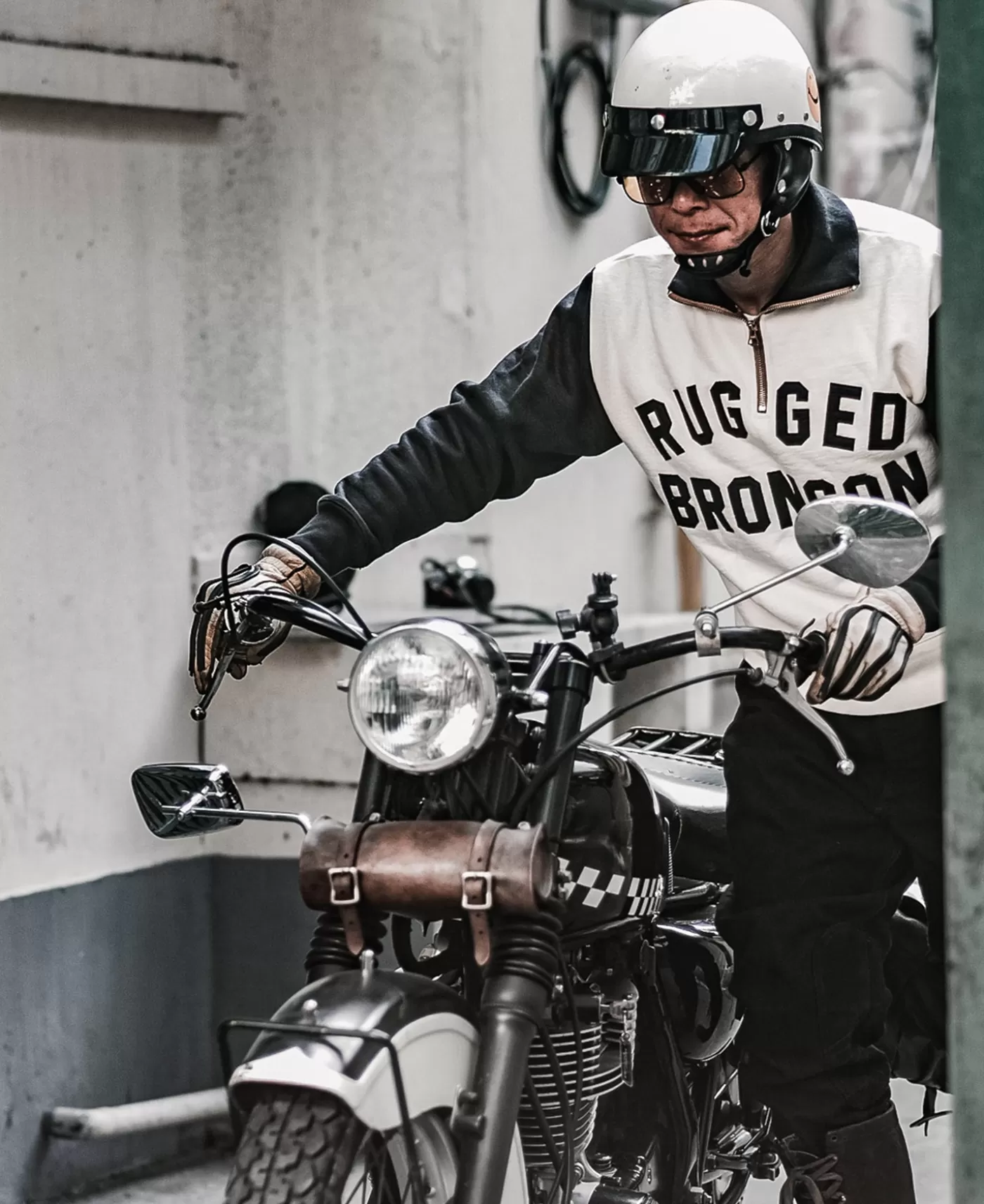 motorcycle_turtle_zip_jersey_overweight_sweatshirt__white_4.webp Store Motorcycle Turtle Zip Jersey Overweight Sweatshirt - Sweatshirts & Hoodies