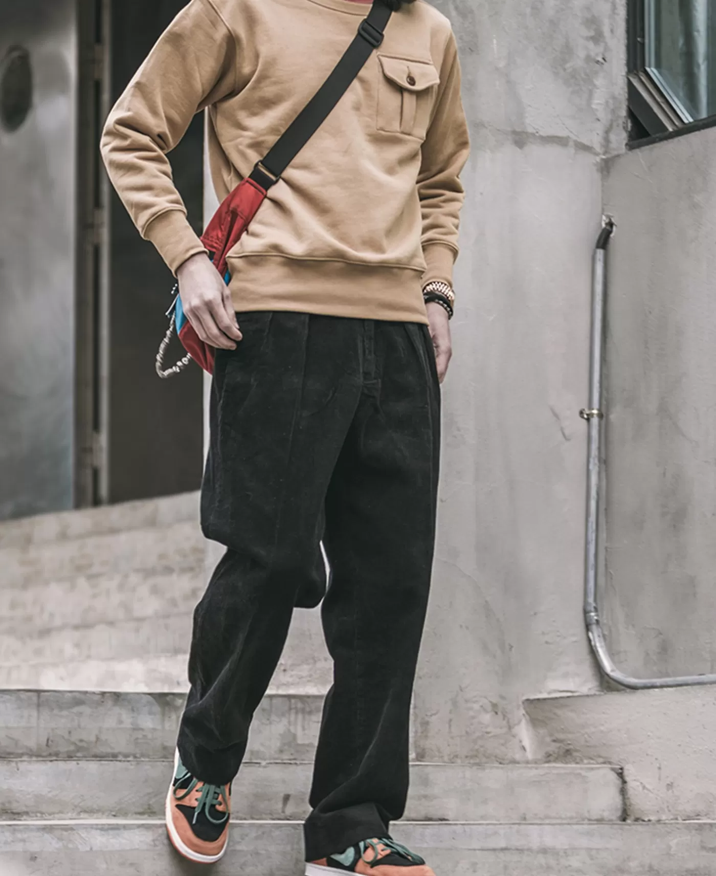 oz__wale_corduroy_trousers__black_2.webp Sale 12.5 oz 8 Wale Corduroy Trousers - Pants & Trousers