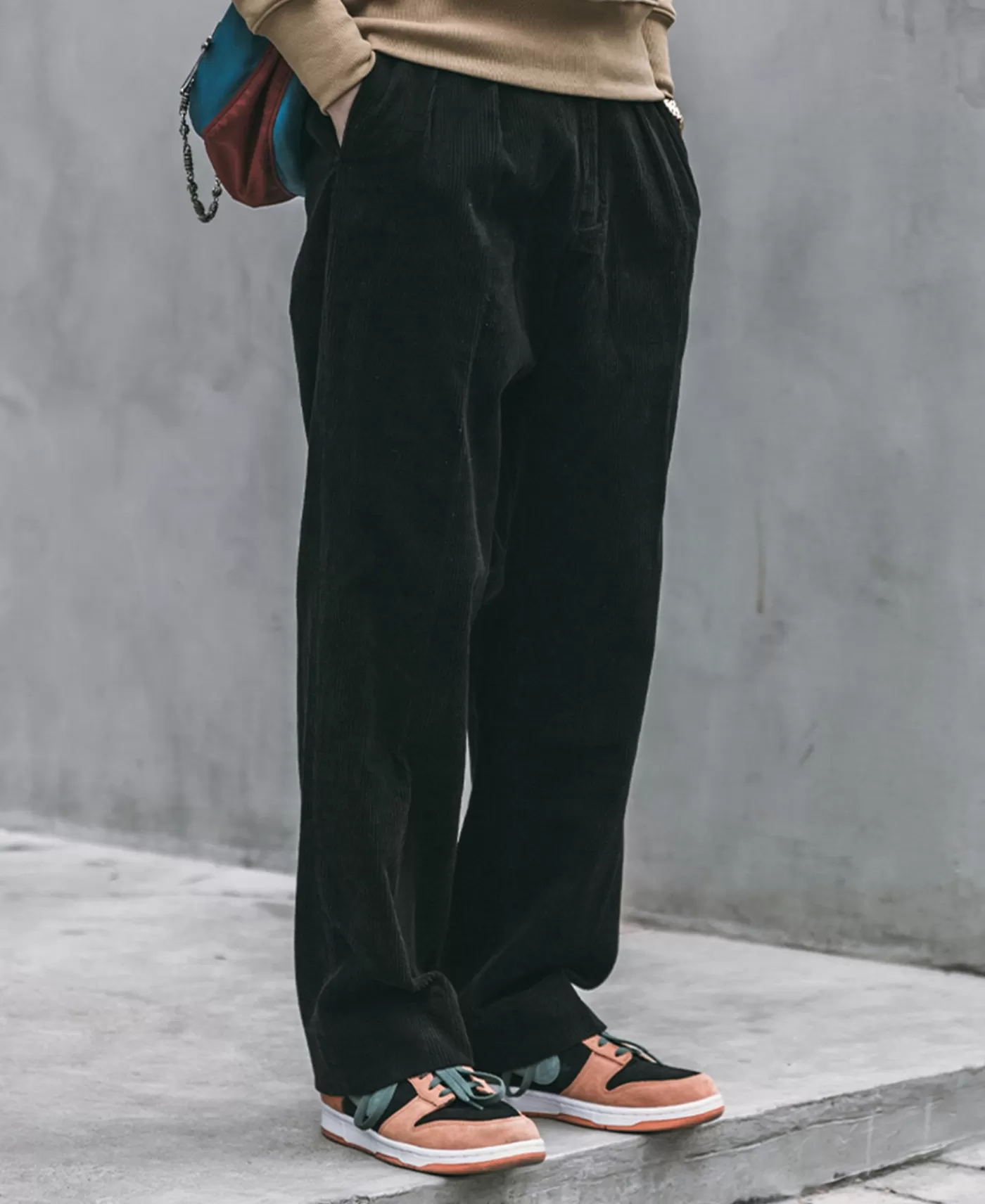 oz__wale_corduroy_trousers__black_6.webp Sale 12.5 oz 8 Wale Corduroy Trousers - Pants & Trousers