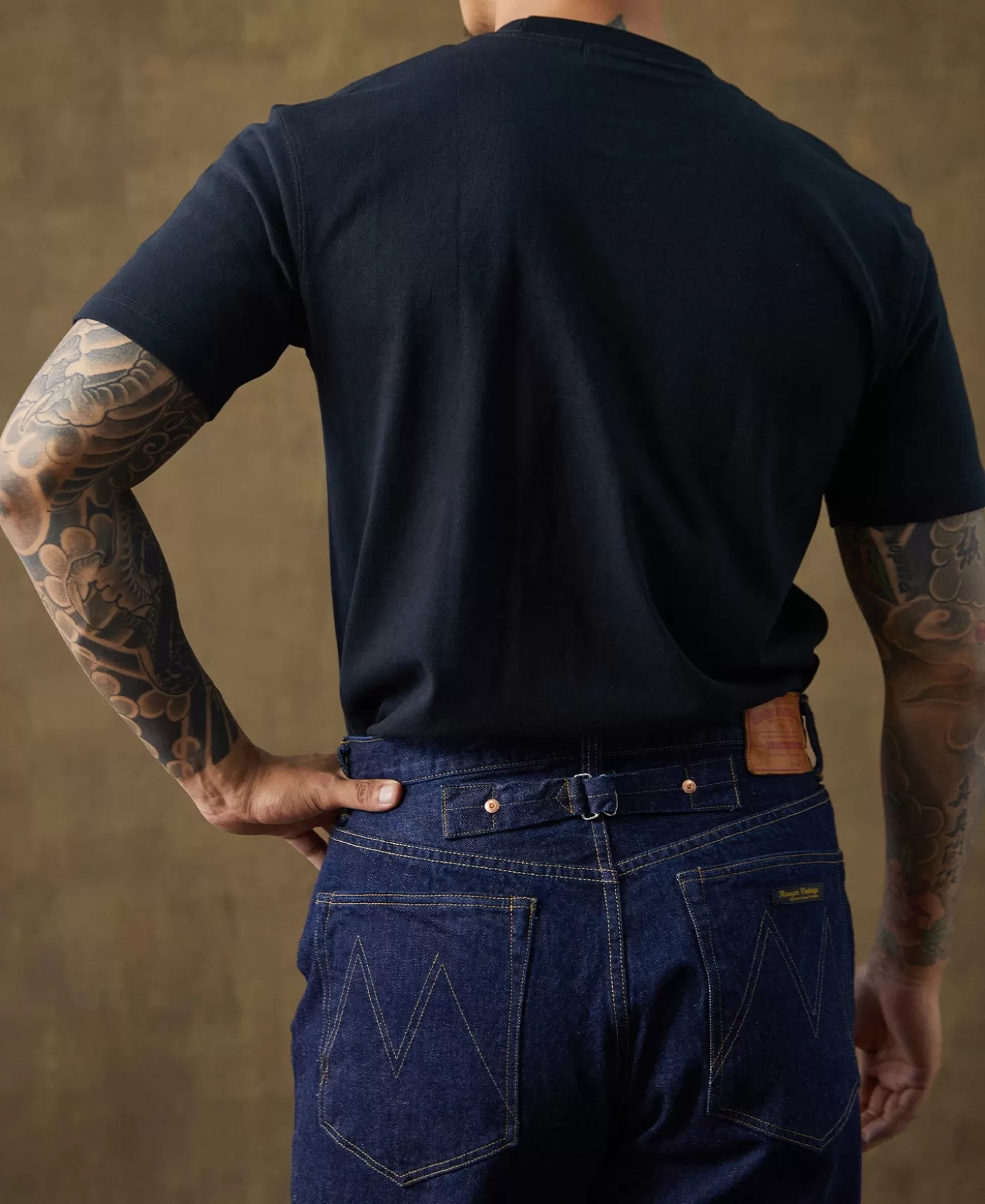 oz_us_cotton_tubular_tshirt__black_4.webp Hot 9 oz US Cotton Tubular T-Shirt - Short Sleeve T-Shirts | Tubular T-Shirt