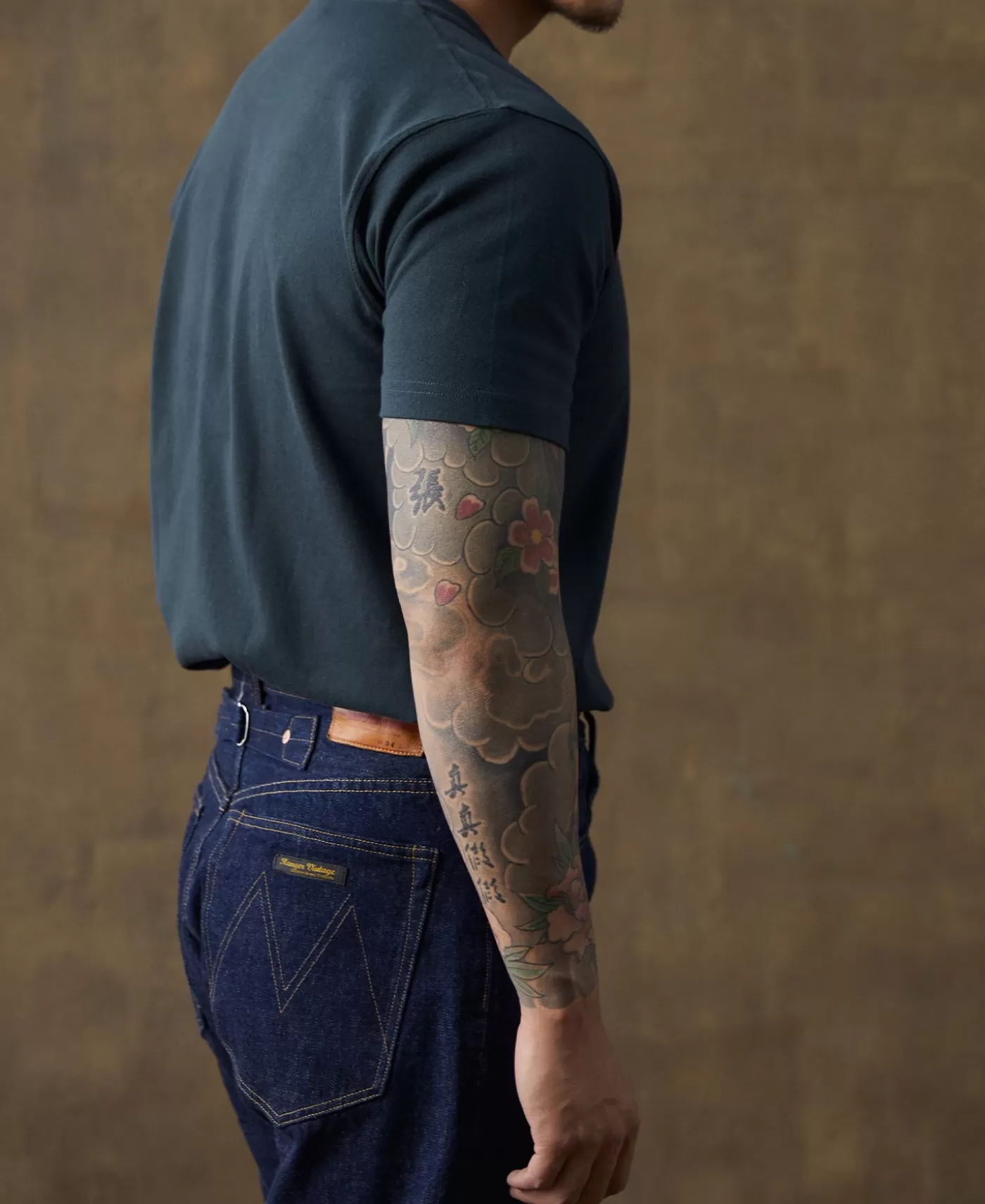 oz_us_cotton_tubular_tshirt__vintage_black_3.webp Sale 9 oz US Cotton Tubular T-Shirt - Short Sleeve T-Shirts | Tubular T-Shirt