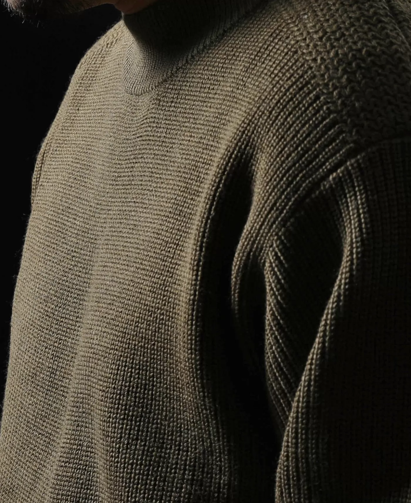 prewar_model_usn_woolen_sweater__olive_5.webp Shop Pre-War Model USN Woolen Sweater - Knitwear