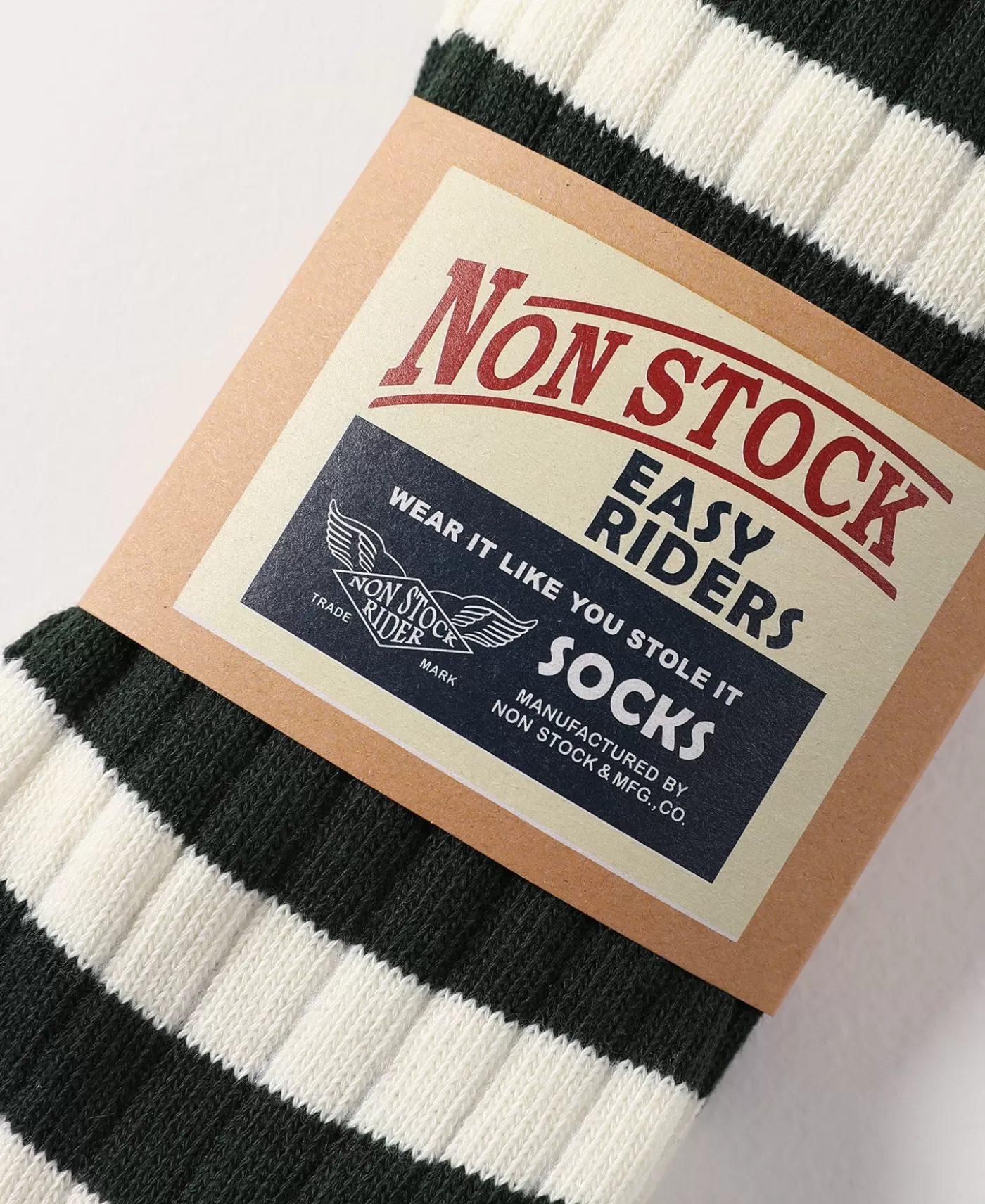 retro_striped_cotton_socks__greenwhite_6.webp Best Retro Striped Cotton Socks - Socks