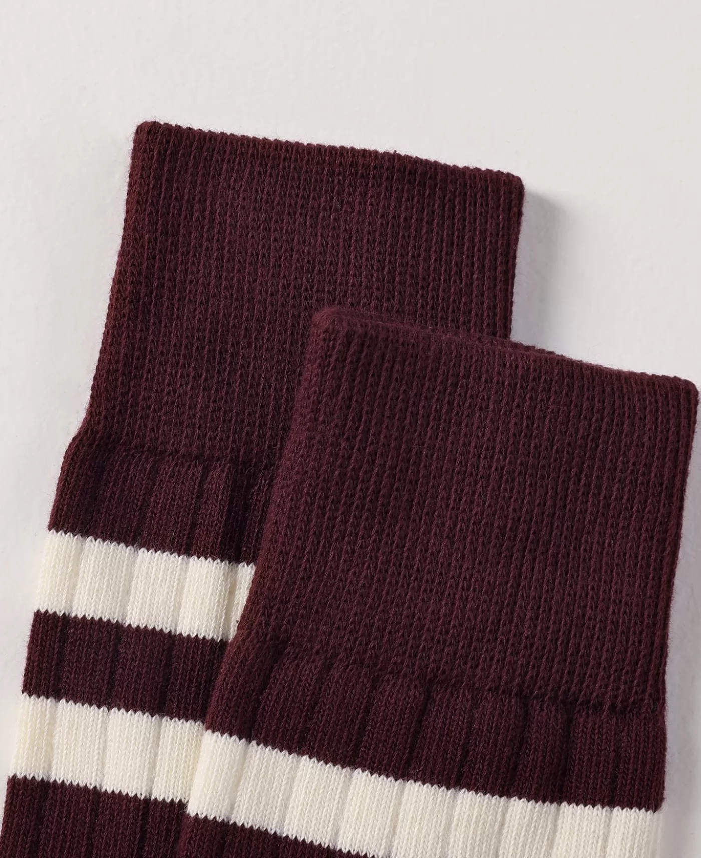 retro_striped_cotton_socks__redwhite_8.webp Cheap Retro Striped Cotton Socks - Socks