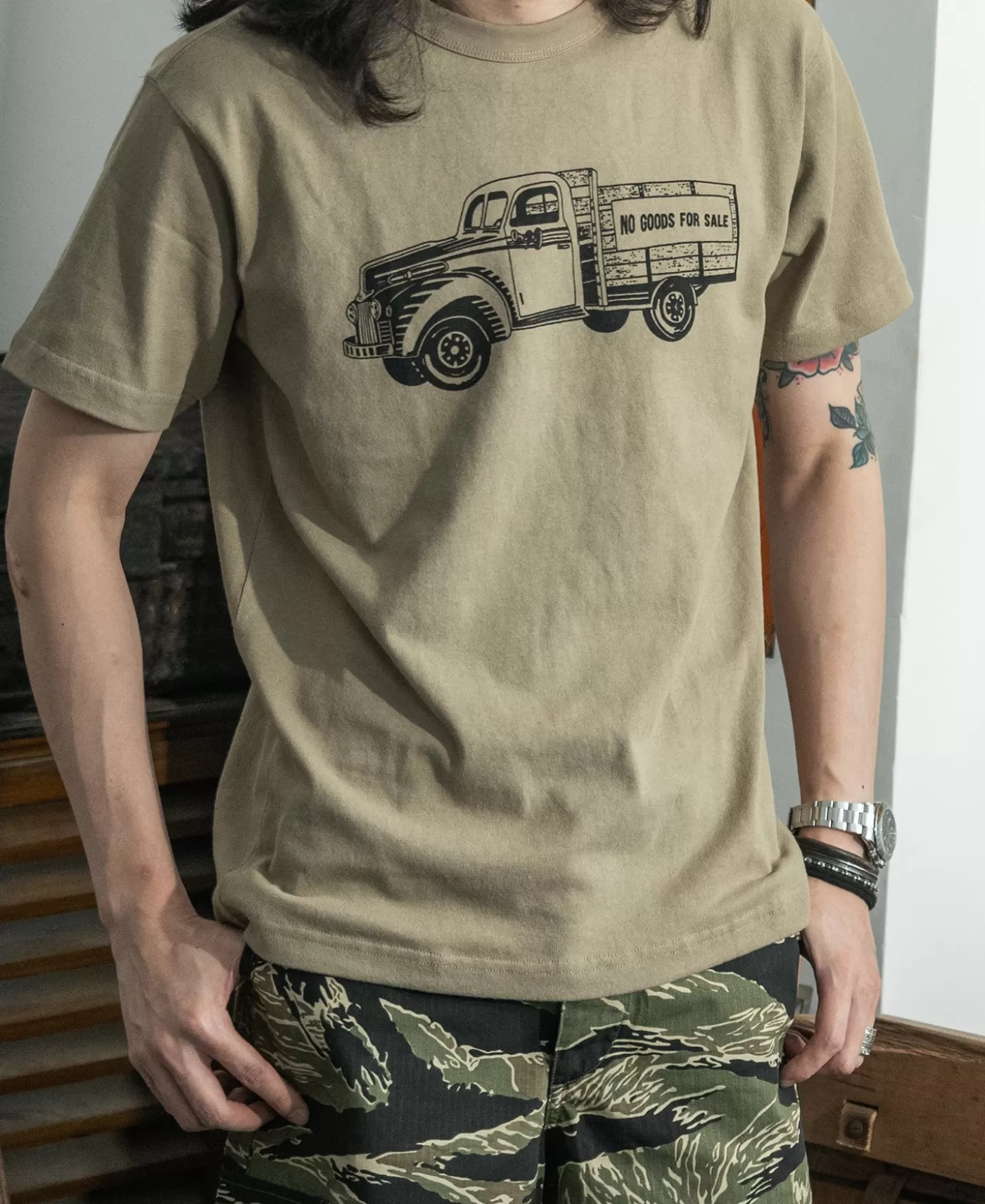 retro_truck_graphic_tshirt__khaki_3.webp Cheap Retro Truck Graphic T-Shirt - Short Sleeve T-Shirts | Graphic T-Shirts