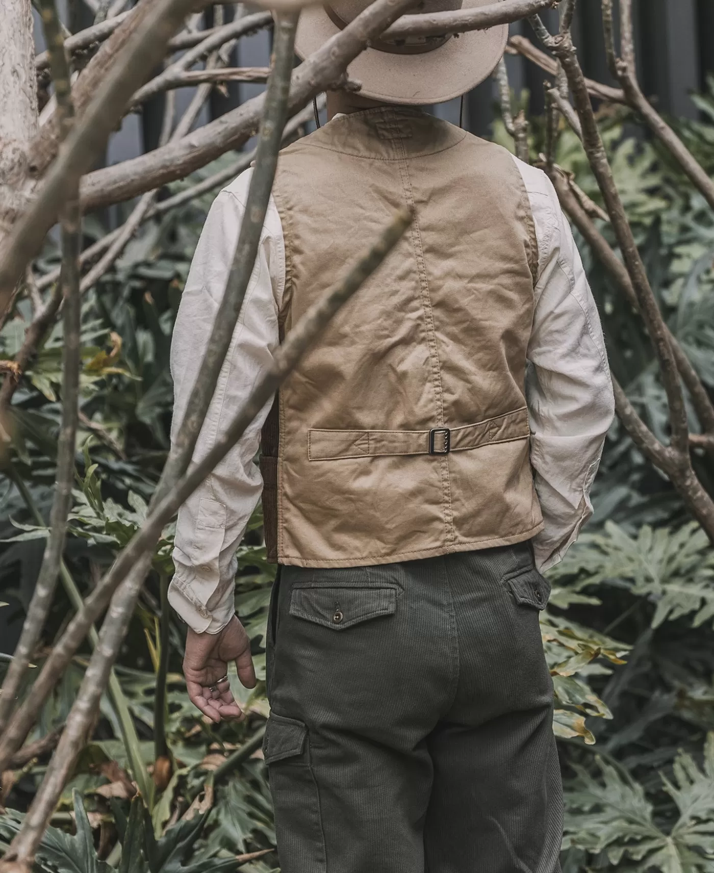 s_corduroy_hunting_vest__light_brown_8.webp Sale 1930s Corduroy Hunting Vest - Vests