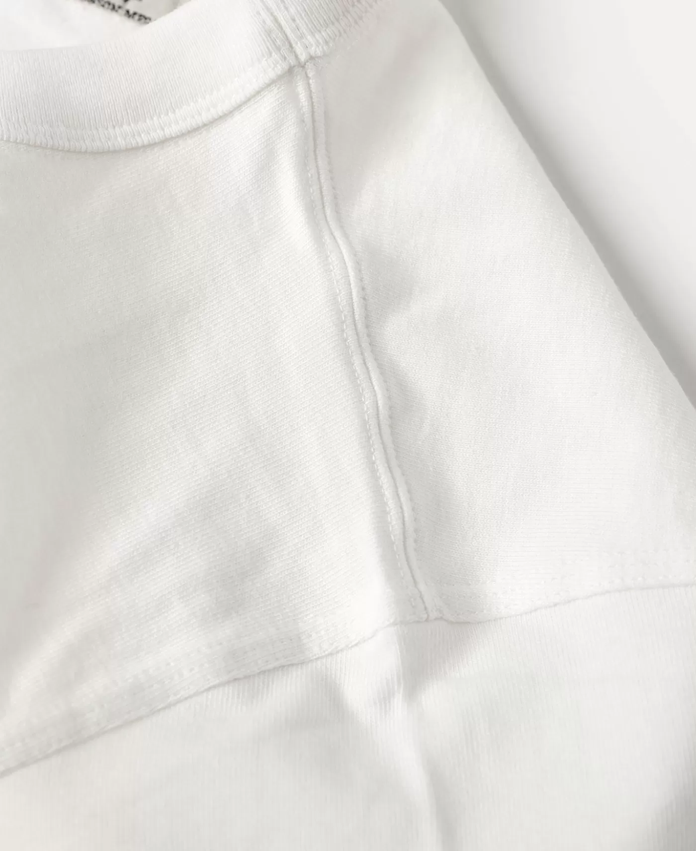 s_slanted_pocket_tubular_tshirt__white_7.webp Sale 1930s Slanted Pocket Tubular T-Shirt - Tubular T-Shirt | Short Sleeve T-Shirts