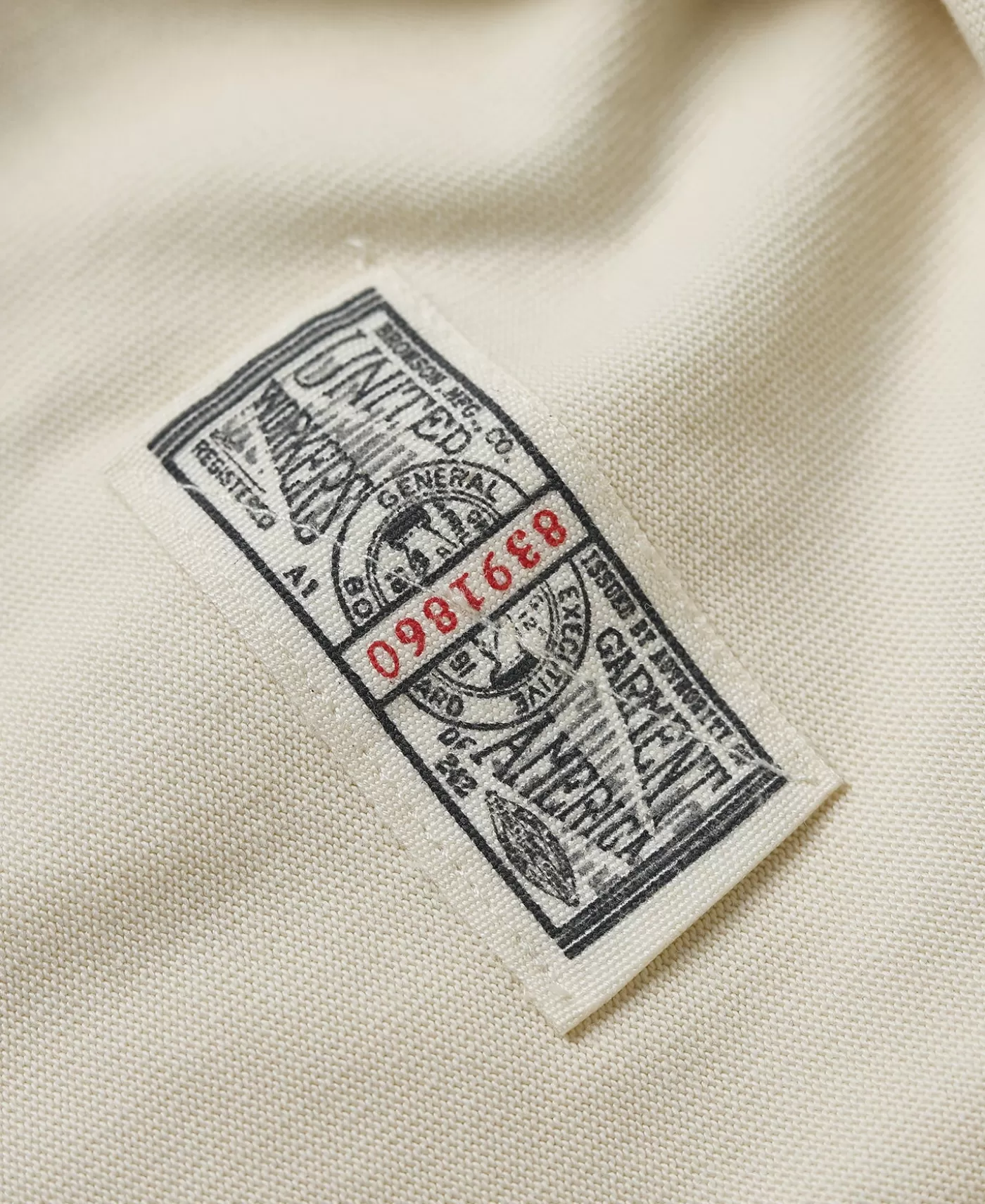 vintage_long_sleeve_henley_shirt__apricot_9.webp Outlet Vintage Long Sleeve Henley Shirt - Long Sleeve T-Shirts | Henleys