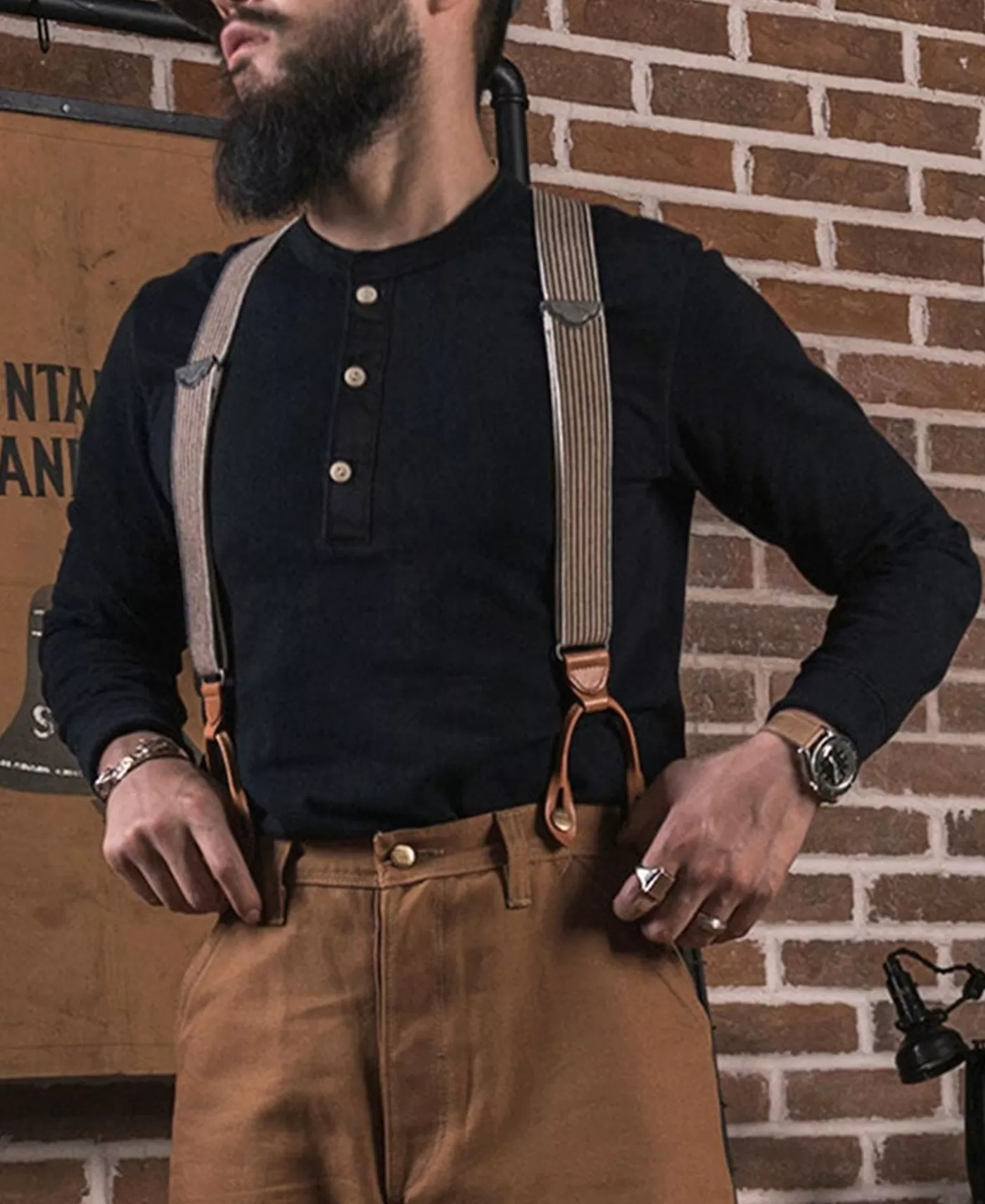 vintage_long_sleeve_henley_shirt__black_3.webp Outlet Vintage Long Sleeve Henley Shirt - Long Sleeve T-Shirts | Henleys