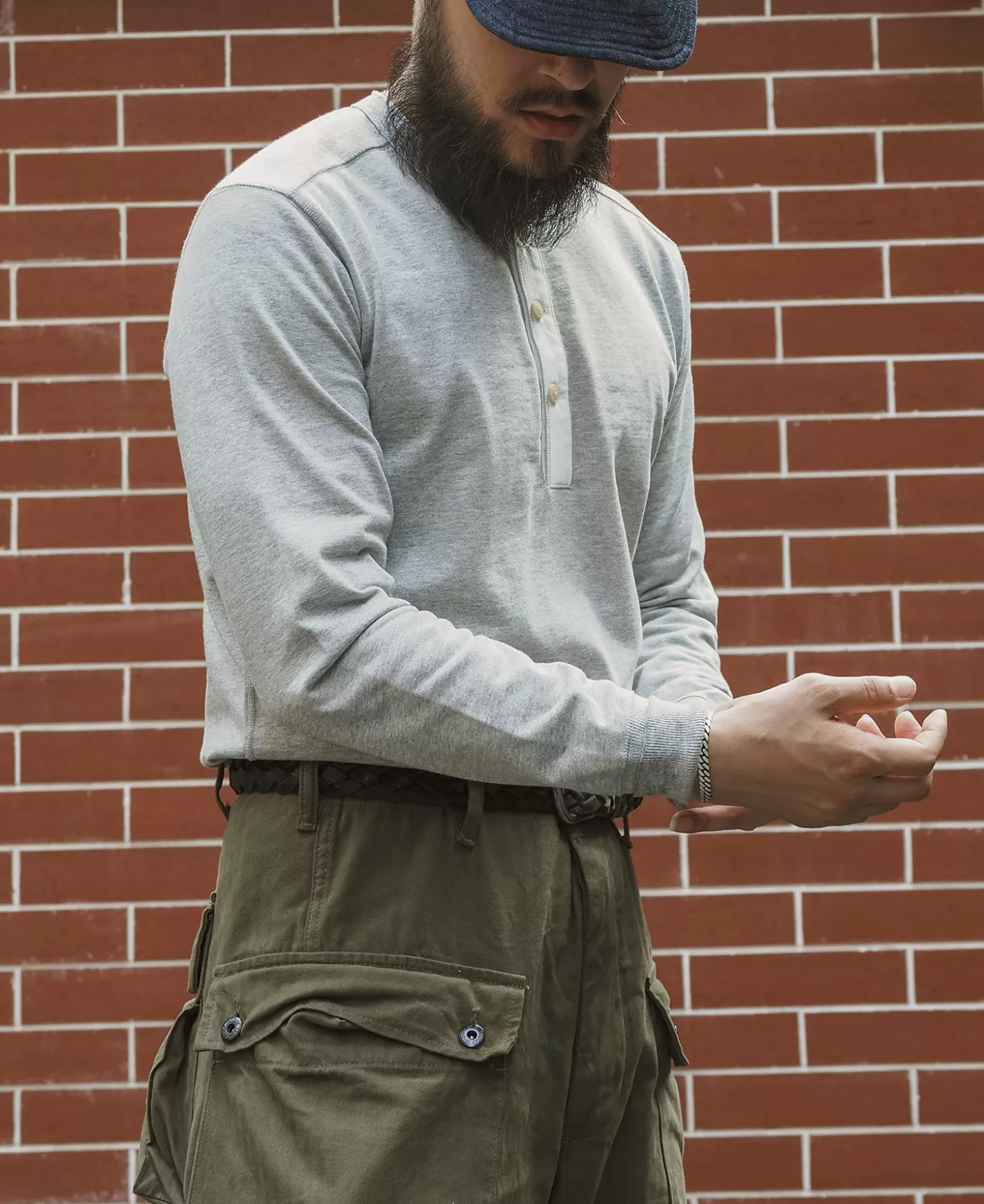 vintage_long_sleeve_henley_shirt__gray_4.webp Store Vintage Long Sleeve Henley Shirt - Long Sleeve T-Shirts | Henleys