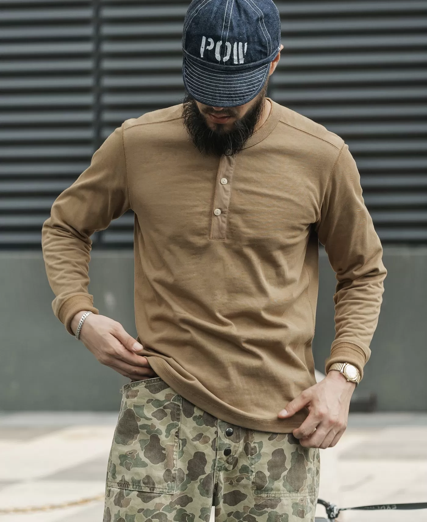 vintage_long_sleeve_henley_shirt__khaki_3.webp Best Sale Vintage Long Sleeve Henley Shirt - Long Sleeve T-Shirts | Henleys