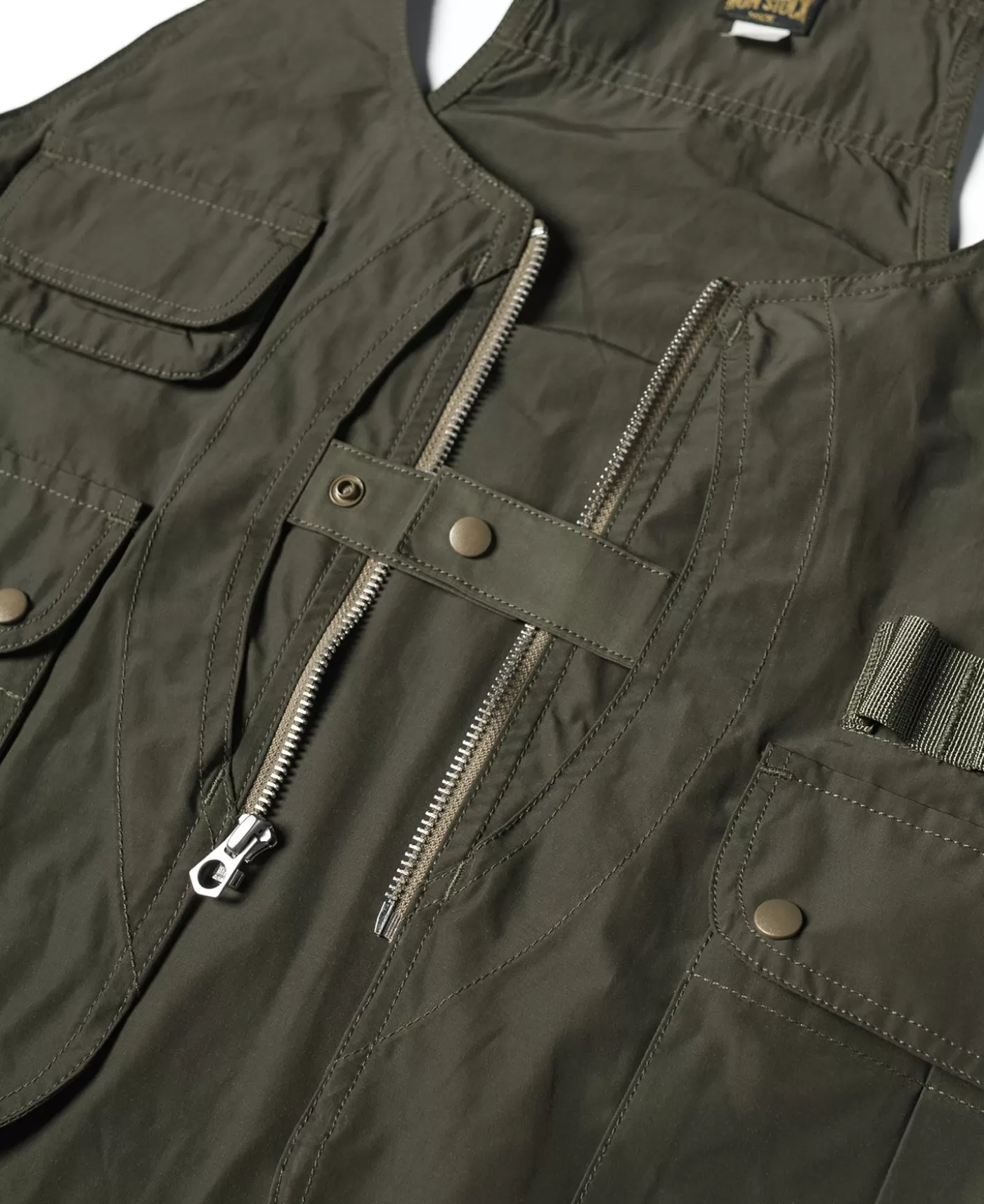 waterproof_camping_hunting_nylon_vest__olive_7.webp Sale Waterproof Camping Hunting Nylon Vest - Vests